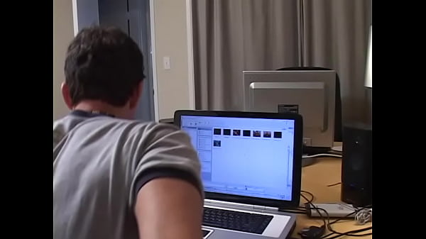 Nonton Ashley Jordan Cute 19 Yo Gives Big Cock Pov Blowjob And Gets Cum Facial thumbnail