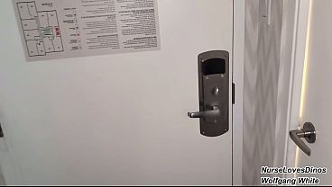 Nonton No Bathroom? No Problem! Maid Lets Hotel Guest Pee In Her Mouth Teaser thumbnail