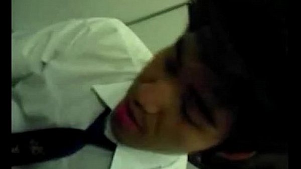 nh&acirc;n vi&ecirc;n trong wc 