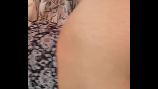 Muestra el ano y pussy mi novia es bien golosa 