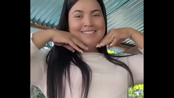 Delicia bunduda de_calça_jeans