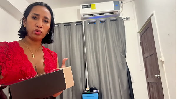 BustyStep Mom Leyne_Rodriguez Stuck_and GetsFucked_By HornyStep Son