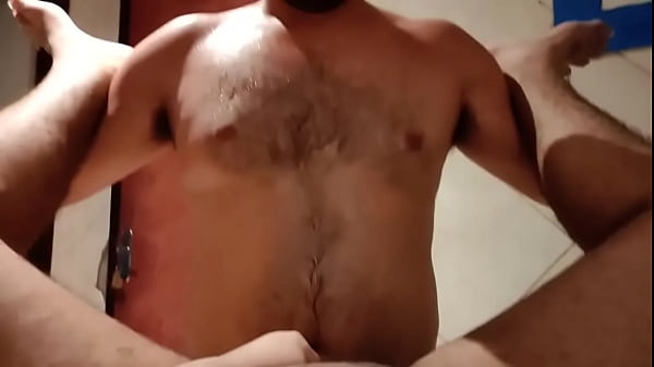 Urso metendo gostoso no motel 