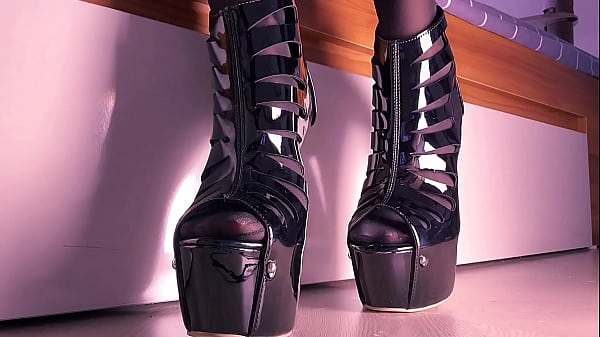 Nylon feet high heels