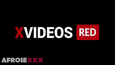 Nonton Mon Petit Cul A Excit&eacute; 2 Hommes thumbnail