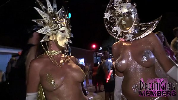 Hot Chicks Body Painted & Flashing Tits & Pussy In Key West thumbnail