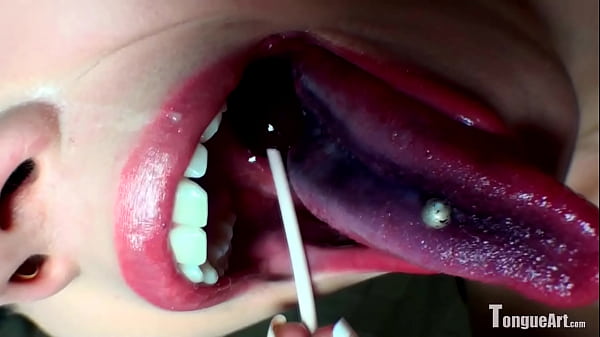 Tongueart Model Sucks Purple thumbnail