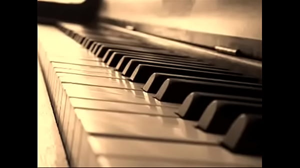 Play MP4 - Beethoven - sonata ao luar &lpar;Moonlight sonata&rpar;&comma; amigo punheteiro repense sua vida vc acha mesmo q isso &eacute; vida&quest; Vida&period;