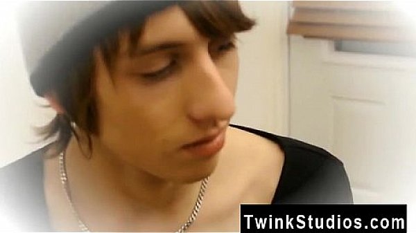 Nude men Brody Frost and Direly Strait stop at a motel on their way 