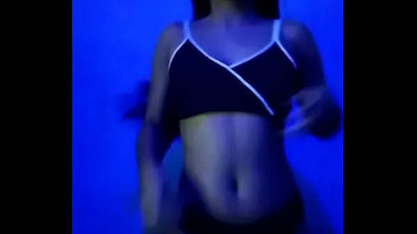 Nonton La Diferencia Entre El Cielo Y El Paraiso Esta Justo Aqui thumbnail