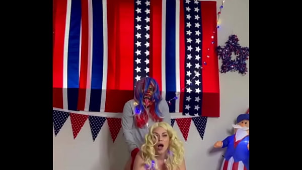 GIBBY THE CLOWN FUCKS Mandimayxxx hard asf on 4th of july 