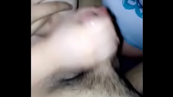 Jalada Recibiendo una rica jalada ricas tetas 