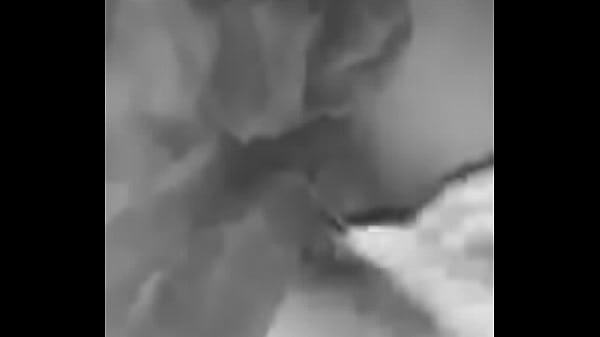 Nonton Skye Is Handy To Have Around thumbnail