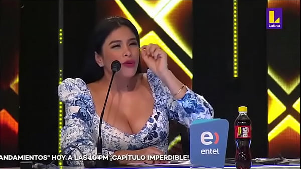Tetasas Ricas, Jugosas Y Firmes De Milf Maricarmen Mar&iacute;n thumbnail
