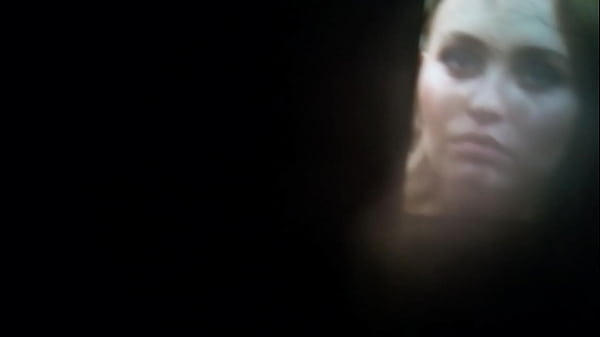 Jizzing On Her Face: (Lily)