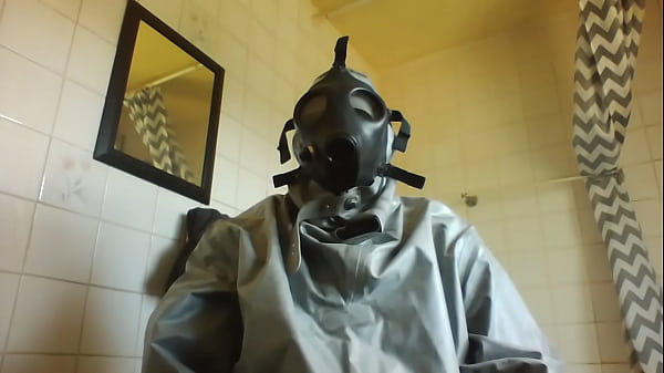 playing in a_chemicalsuit top