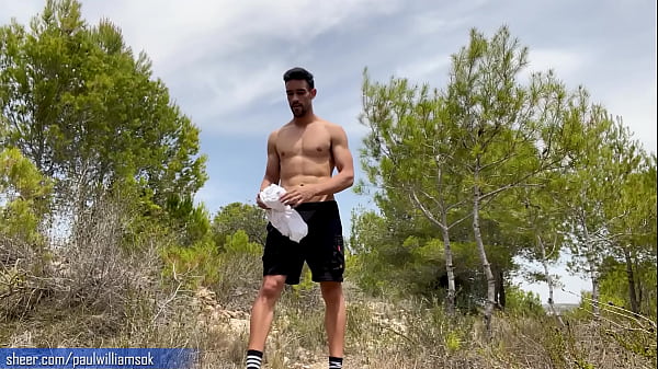 Play MP4 - Naked hiking fun after hard workout at the gym