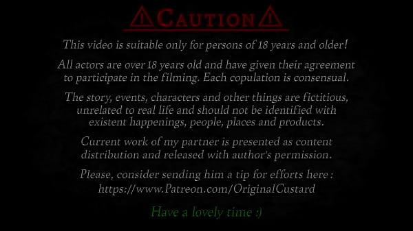 Nonton Mature Sexy Lara Croft Alone Seductively Posing In Microbikini At Thicket thumbnail