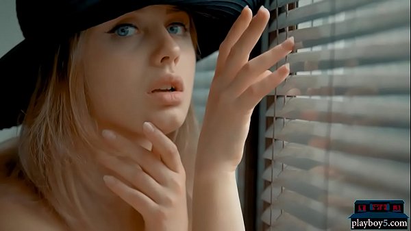 Petite pale beauty solo play 