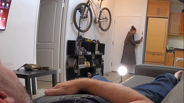 Nonton Woman Fucks First Thing After Work thumbnail