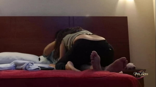 Play MP4 - Esto pas&oacute; en un hotel&comma; mientras alguien nos observaba desde afuera&period; Te lo mostramos todo&period; PARTE 1