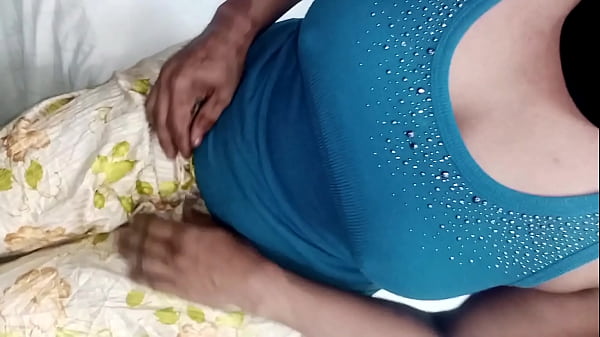 Nonton मुस्लिम ग्रामीण भाभी ने देवर का लंड अपनी गांड में कैसे लिया, स्वादिष्ट हिंदी आवाज में गुदामैथुन thumbnail