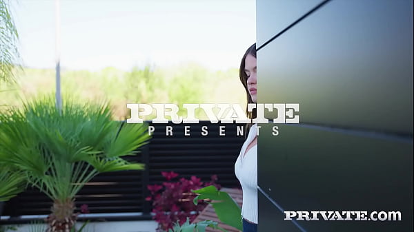 Nonton Rossa Vaxx: &ldquo;i&rsquo;m Going To Have My First Gangbang, With Double Vaginal...&rdquo; thumbnail