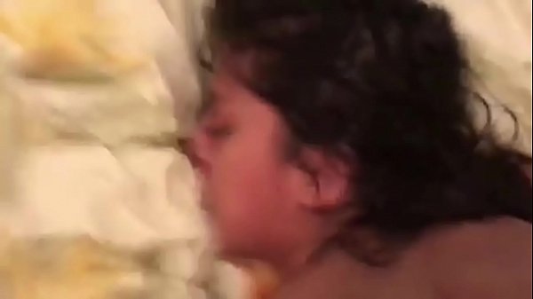 Compilation d'une PUTE qui aime l'avoir dans la CHATTE 