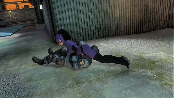 Catwoman scissorhold 