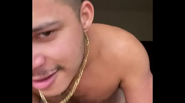 Meu Pauz&atilde;o N&atilde;o Teve Como N&atilde;o Ficar Duro, Chupei Esse Cu, Deixei Molhadinho, E Nem Tirei A Bermuda S&oacute; Meti Rola! Comi Em Todas As Posicoes thumbnail