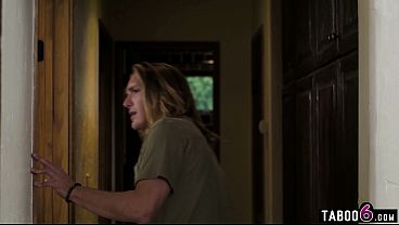 Nonton Huge Boobs Latina Stepmom Uses Her Stepson To Get Back At Cheating Gf thumbnail