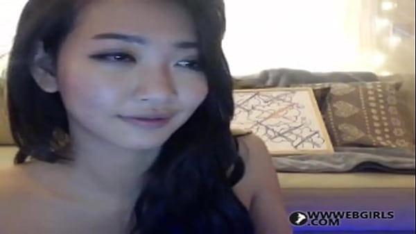 Watch this Cam babe Girl RiRi T1 to put on a_show - wwwebgirls.com