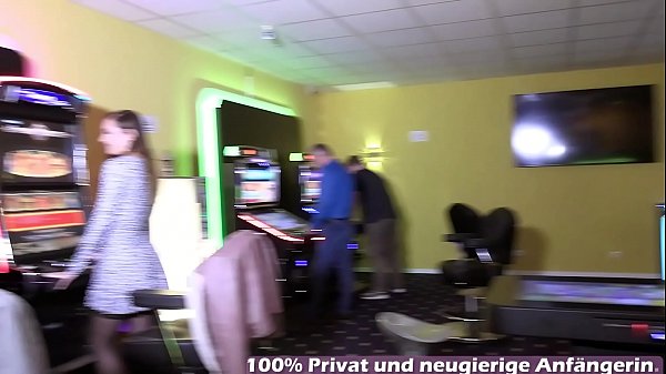 Play MP4 - &Ouml;ffentlicher Sex im Spielcasino mit deutscher bukkake teen