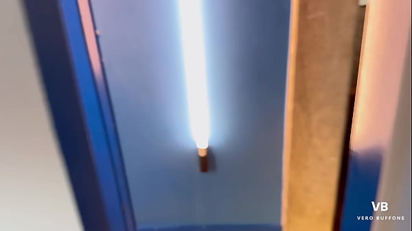 Nonton Madrastra Milf De Culo Grande Cabalga La Polla De Su Hijastro En La Ba&ntilde;era thumbnail