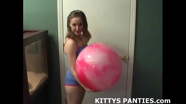 18_year old teen Kitty loves playing with_playdough