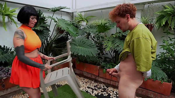 Play MP4 - Bilma is a very horny nymphomaniac&comma; she loves to swallow CUM- LA ROLA