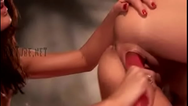 BigXtubeYoung and Nasty5 Jessica Valentino andCrista_Mooreclip5 768 002