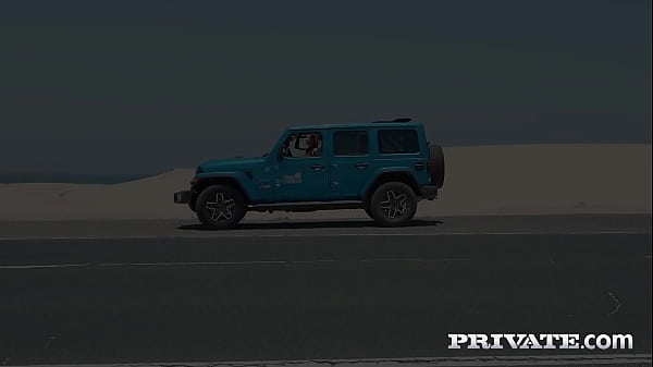 Nonton Vixi Rafi's Private Debut thumbnail