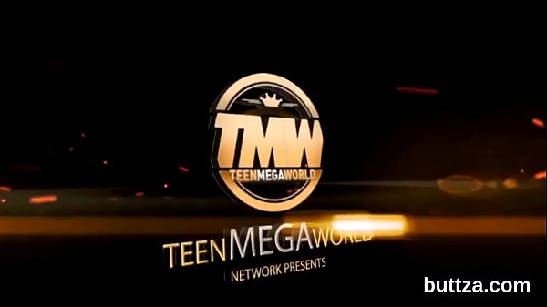 Nonton Beautiful Tight Cutie Gets Her Spread Cunt And Small Anus Fucked thumbnail