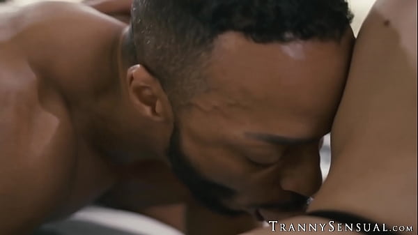 Two Pierced Tbabes Suck Off Juicy Bbc thumbnail