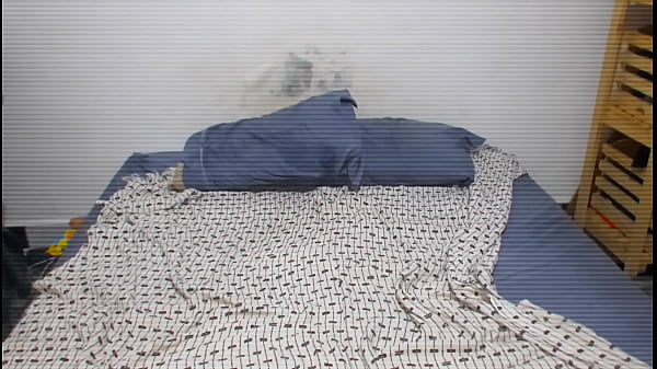 Pau Cantou Nos Fundos Do Estoque Na Noite De R&eacute;veillon, Entregadores Safados. thumbnail