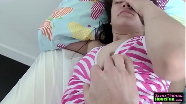 Play MP4 - Teen pounded at party