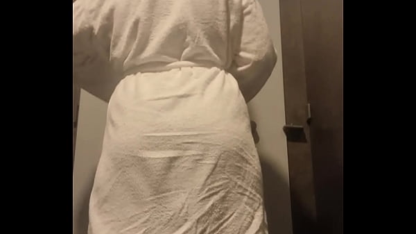 Nonton Ne Me Regarde Pas Comme &ccedil;a, Tu Vas T&rsquo;attacher thumbnail