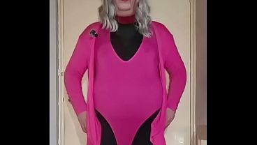 Crossdresser Wanting To Be Ass Fucked And Creamed Down The Back Of My Throat thumbnail