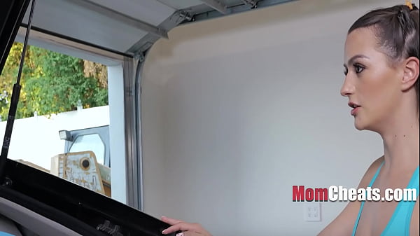 Nonton We Cannot Start Fucking Without Our Step Mom thumbnail