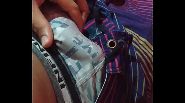 Nonton Novin23 Anos thumbnail