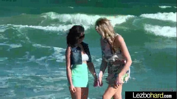 Teen Hot_Girls InLesbo Sex SceneOn Tapevideo 20