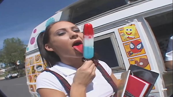 Jessica Valentino Gets Banged By The Ice Cream Man thumbnail