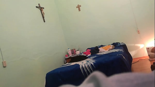 Putita se latraga entera