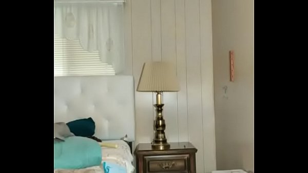 Play MP4 - Ol horn dog at it again